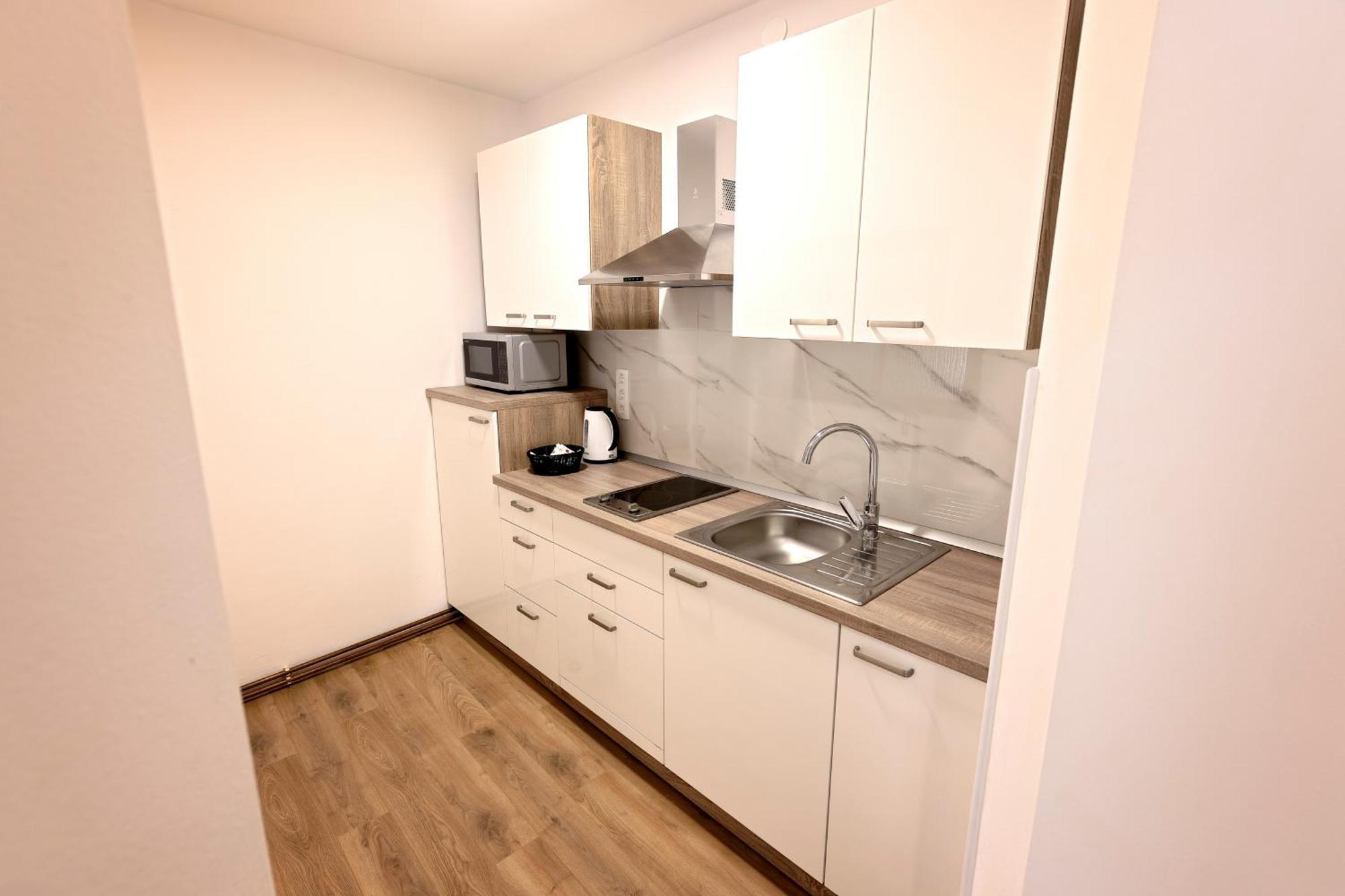 Apartmani Maltar วาราชดีน ภายนอก รูปภาพ